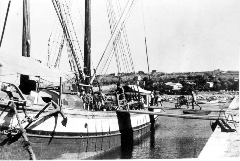 ÉPHÉMÉRIDES DU 4 MARS