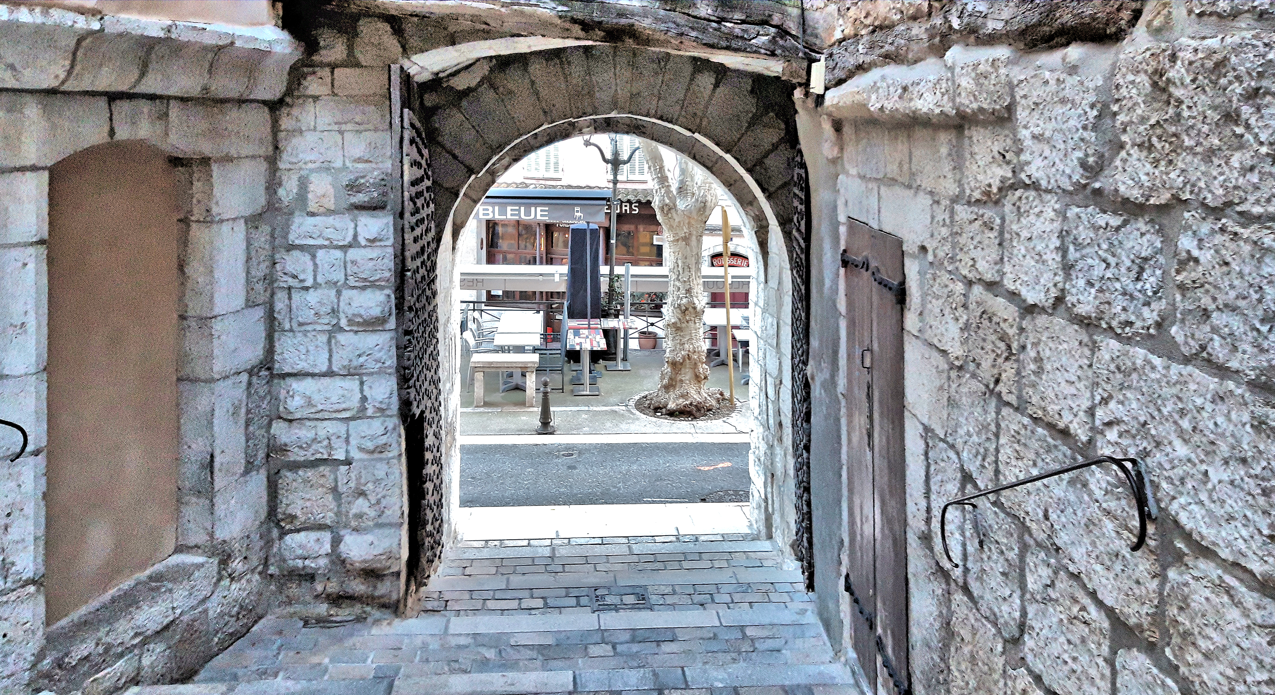 ÉPHÉMÉRIDES DU 20 JUIN