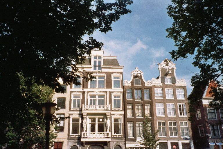 ÉPHÉMÉRIDES DU 12 JUIN