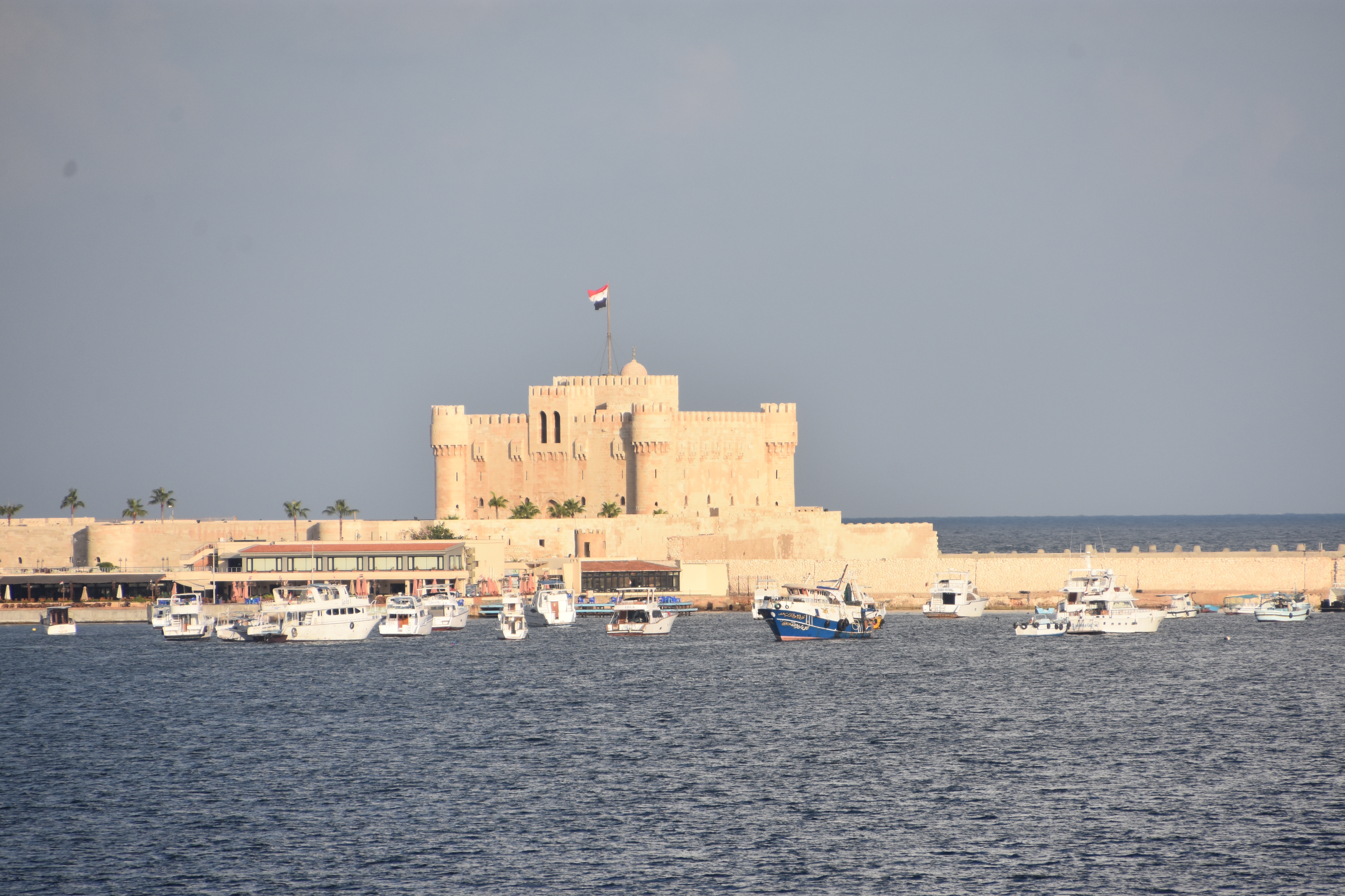 ÉPHÉMÉRIDES DU 4 AOÛT