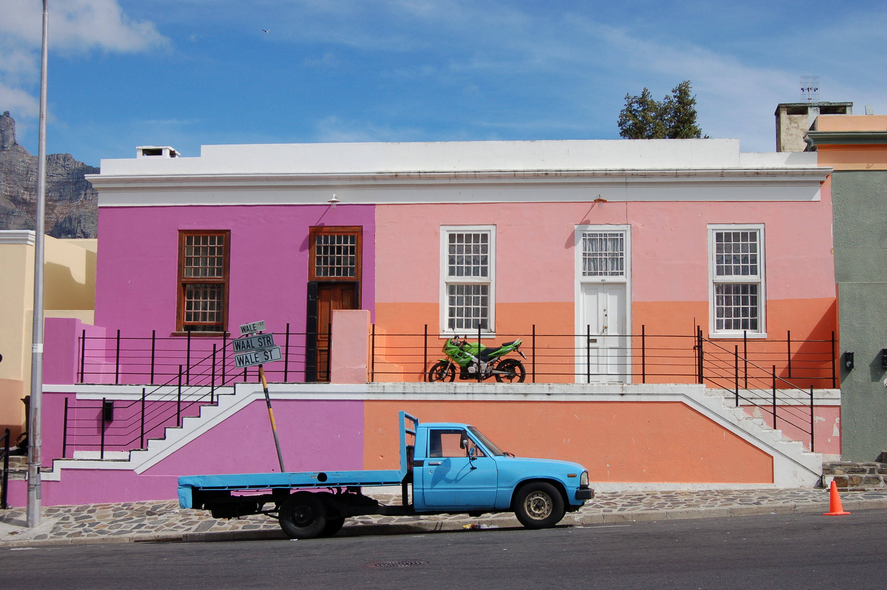 ÉPHÉMÉRIDES DU 15 FÉVRIER 2026