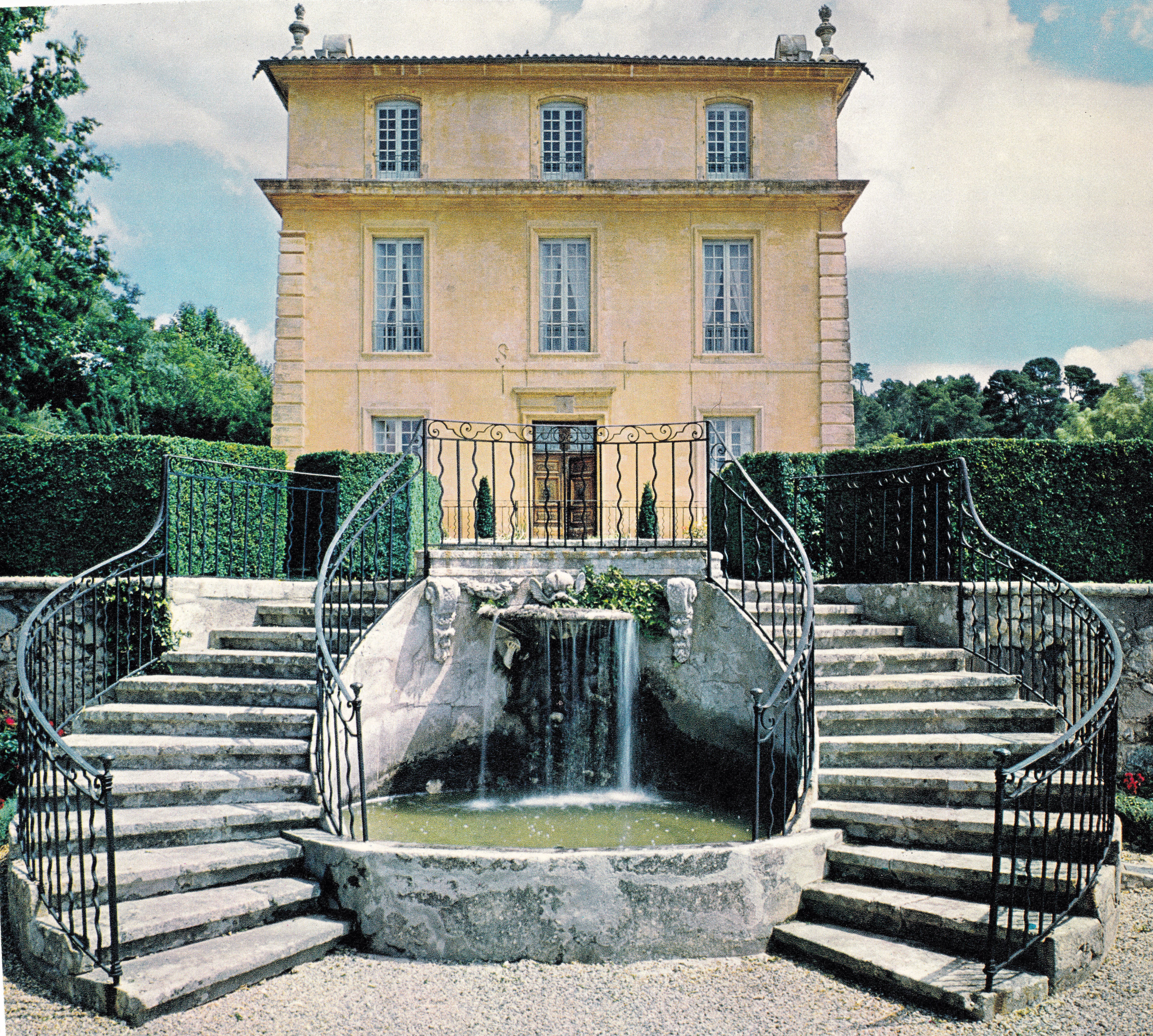 ÉPHÉMÉRIDES 7 AVRIL 2026